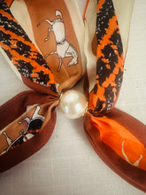 Load image into Gallery viewer, Scarf Pearl Magnetic Scarf Orange