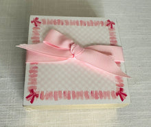 Load image into Gallery viewer, Mini Notepad with Pink Bows
