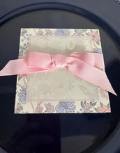 Load image into Gallery viewer, Mini Notepad with Flowers
