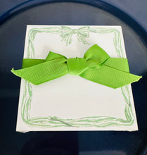 Load image into Gallery viewer, Mini Notepad Green &amp; White Bow
